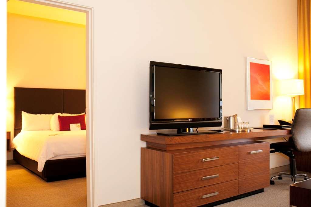 I Hotel And Illinois Conference Center - Champaign Ruang foto